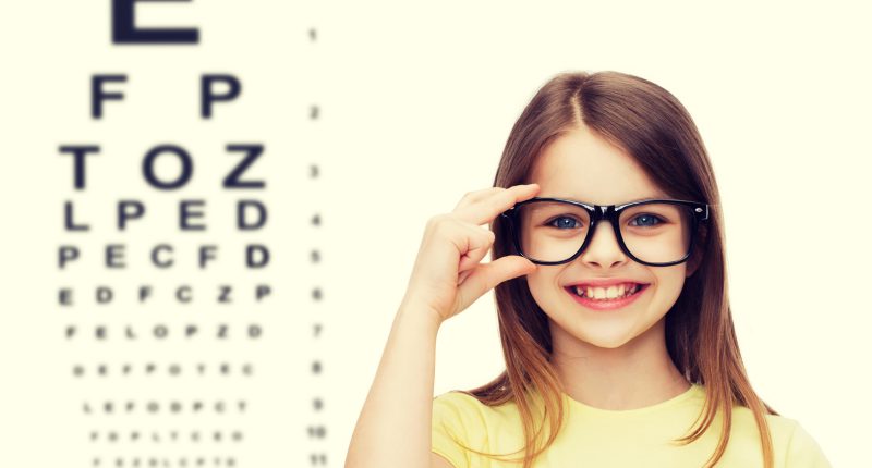 idade-primeira-consulta-oftalmologista